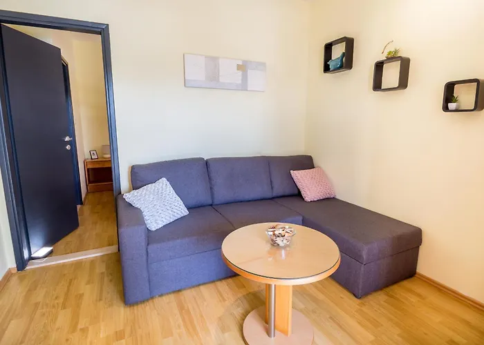 Apartments By The Sea Zuronja, Peljesac - 10134